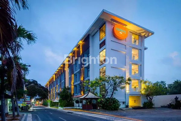image APARTMENT HARRIS HOTEL DI SEMINYAK COCOK UNTUK INVESTASI  (1)