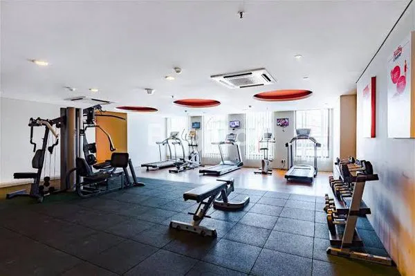 image APARTMENT HARRIS HOTEL DI SEMINYAK COCOK UNTUK INVESTASI  (7)