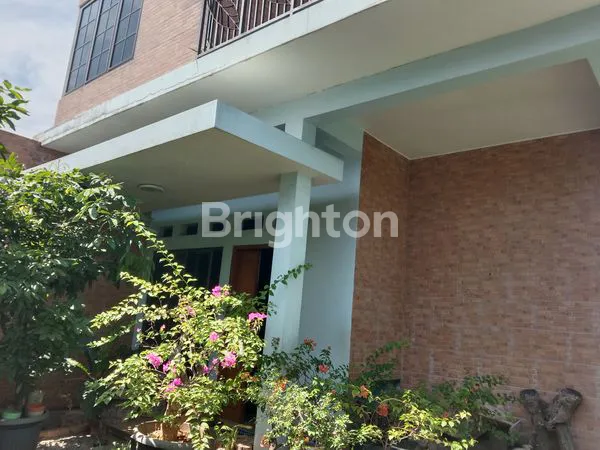 image RUMAH CANTIK NYAMAN DAN STRATEGIS DI MEKARJAYA (4)