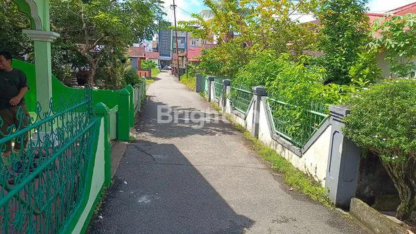 image RUMAH SIAP HUNI DI JL. M. YAMIN, PONTIANAK SELATAN (2)