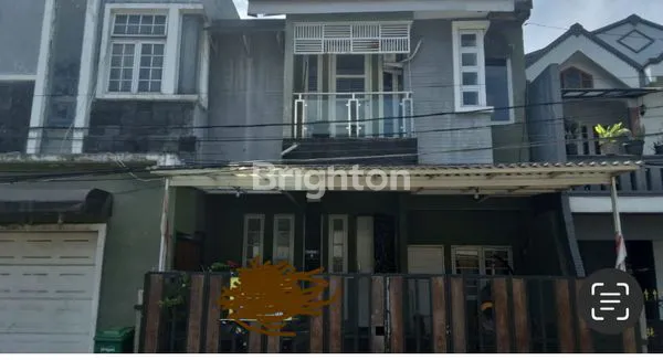 image DIJUAL CEPAT RUMAH 2 LT, SIAP PAKAI, ADA KOLAM RENANG , DEKAT DENGAN PEMERINTAHAN WALIKOTA TANGERANG SELATAN,DI VILLA DAGO TOL CIPUTAT, TANGSEL (1)