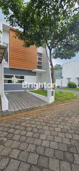 image RUMAH MINIMALIS 2 LANTAI CLUSTER LINEA DI UNGARAN (1)