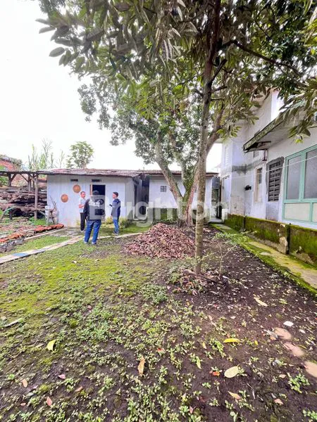 image RUMAH HITUNG TANAH NOL JALAN PROPINSI ARAH BATU - KEDIRI  (4)