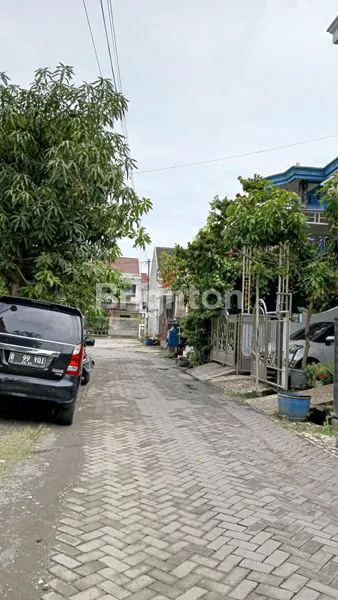 image RUMAH TERAWAT 2 LANTAI DI SEMARANG TIMUR (2)