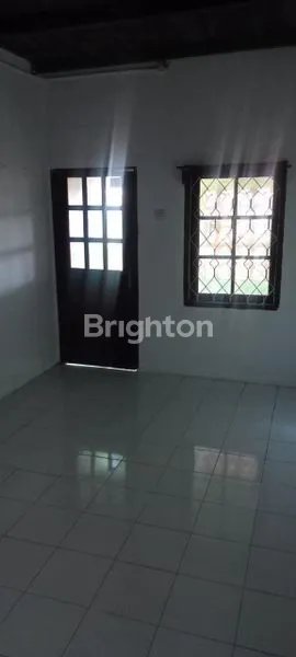 image RUMAH BAGUS 2 LANTAI DI PERUMAHAN BUMI RENGGANIS (7)