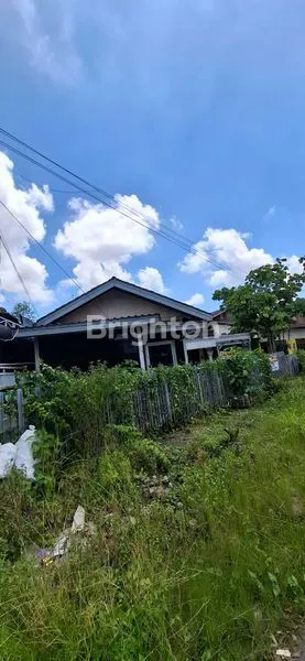 image RUMAH TENGAH KOTA (1)
