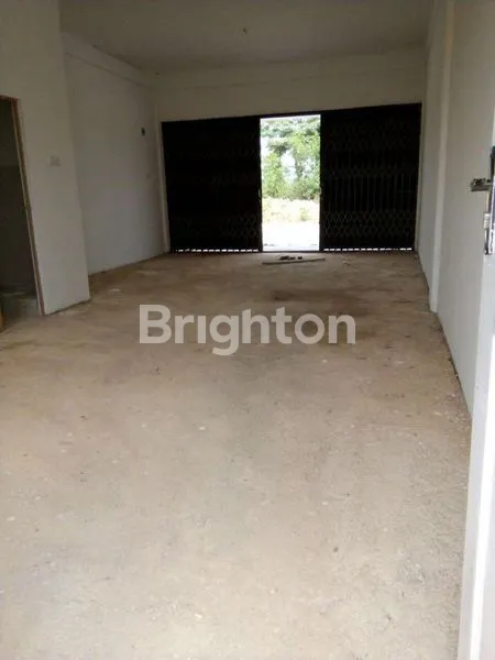 image RUKO 2 LT, LOKASI STRATEGIS DI KOMPLEK PERUMAHAN DAN KAWASAN INDUSTRI DI  TANJUNG UNCANG, BATAM (4)