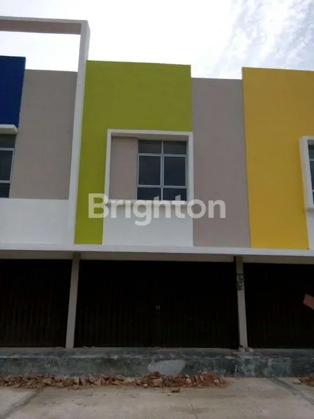 image RUKO 2 LT, LOKASI STRATEGIS DI KOMPLEK PERUMAHAN DAN KAWASAN INDUSTRI DI  TANJUNG UNCANG, BATAM (1)