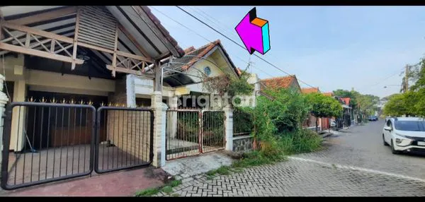 image RUMAH 1.5 LANTAI HIT TANAH WISMA MUKTI KLAMPIS DEKAT ARAYA RAYA MERR MANYAR TOMPOTIKA DHARMAHUSADA GALAXY MALL (1)