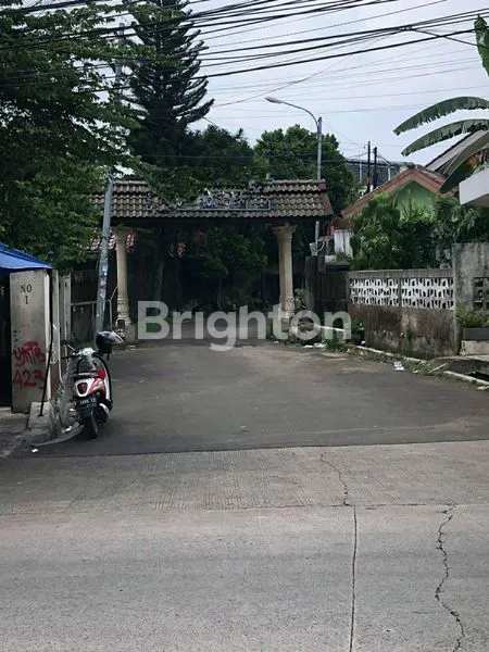 image RUMAH LUAS DEKAT STASIUN BOGOR DI KOMPLEK RH ACE SUKARNA BOGOR (3)