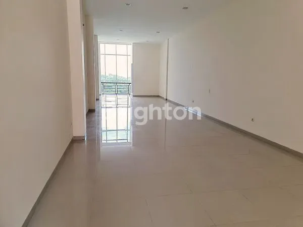 image RUKO TIGA LANTAI DI NGALIAN (4)