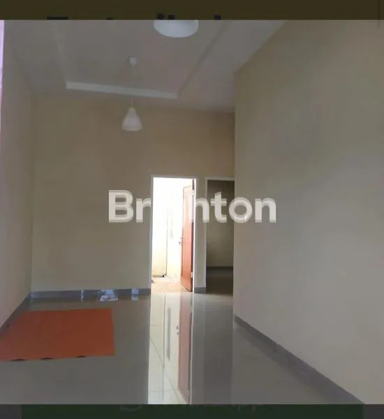 image RUMAH CANTIK DAN STRATEGIS (6)