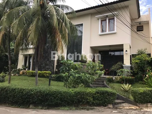 image RUMAH MEWAH SEMI-FURNISH LOKASI STRATEGIS DI JATI PADANG, JAKARTA SELATAN (8)