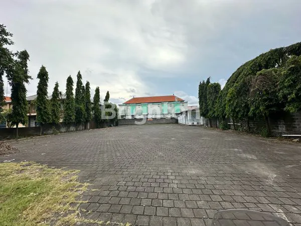 image TANAH STRATEGIS 11,2 ARE DI BYPASS NGURAH RAI - TOHPATI, FULL PAVING & AKSES LANGSUNG JALAN UTAMA! (2)