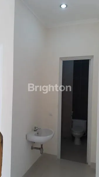 image RUMAH SIAP HUNI, RAPI, TAMAN UBUD, KARAWACI BARAT , TANGERANG (5)