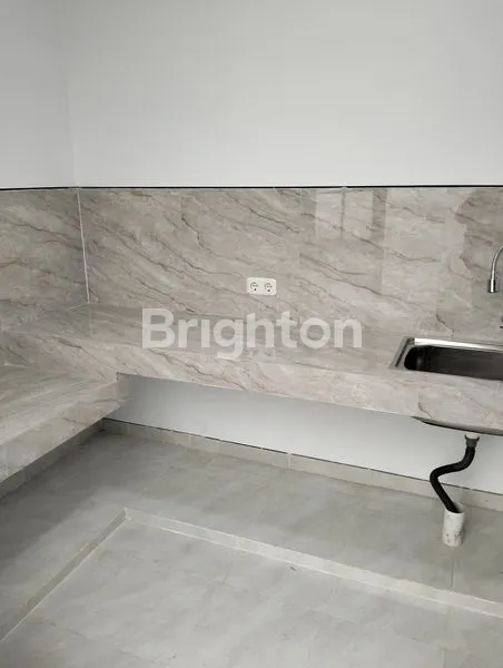 image RUMAH BARU SUTOREJO (5)