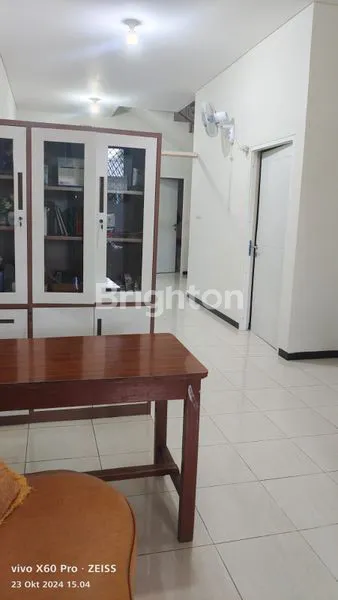 image RUMAH NIRWANA EKSEKUTIF SURABAYA TIMUR (2)