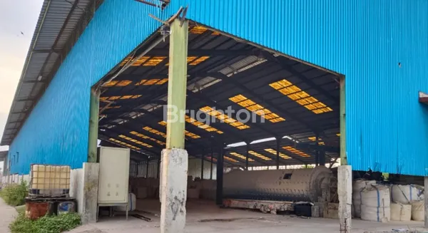 image GUDANG LUAS DAN LOKASI STRATEGIS JAKARTA TIMUR (1)