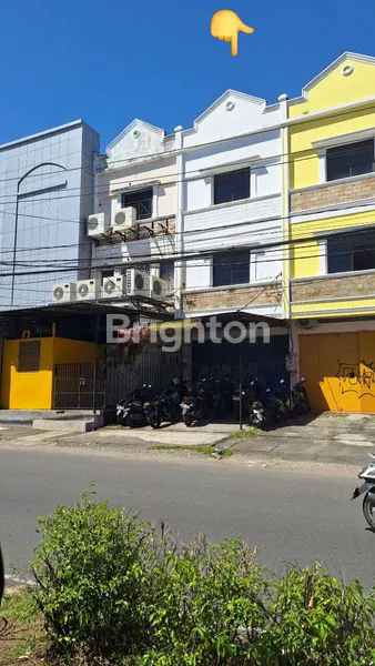 image RUKO 3 LANTAI SIAP PAKAI DI LATIMOJONG (1)