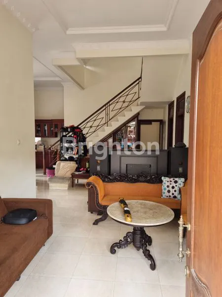 image RUMAH HOOK PURIMAS SIAP HUNI RENOV 1 TAHUN YANG LALU (1)