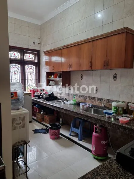 image RUMAH HOOK PURIMAS SIAP HUNI RENOV 1 TAHUN YANG LALU (6)