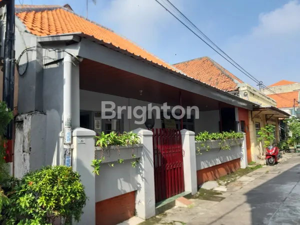 Gambar Property RUMAH DI GENTENG SURABAYA