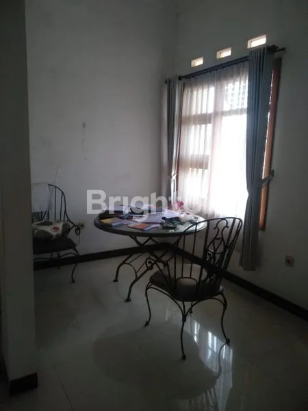 image RUMAH MEWAH GRIYA KENCANA (8)