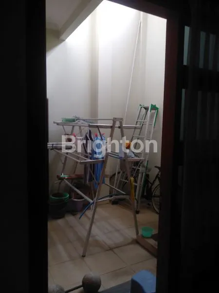 image RUMAH MEWAH GRIYA KENCANA (7)