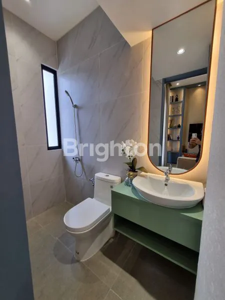 image ALTARA HOME MODERN MINIMALIST TROPICAL DI GRAND WISATA (6)