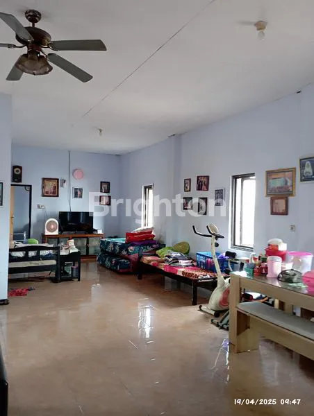 image RUMAH DAN USAHA DI PLOSOKLATEN (4)