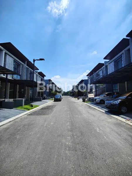 image DISTRICT 9 CITRALAND SURABAYA, RUMAH BARU SIAP HUNI DEKAT G WALK (2)