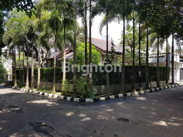 image RUMAH TERAWAT SIAP HUNI POSISI HOOK DI JALAN PAJAJARAN BOGOR (1)