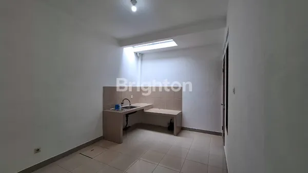 image RUMAH BARU RENOVASI CIMANGGIS  BAGUS STRATEGIS BEBAS BANJIR (2)