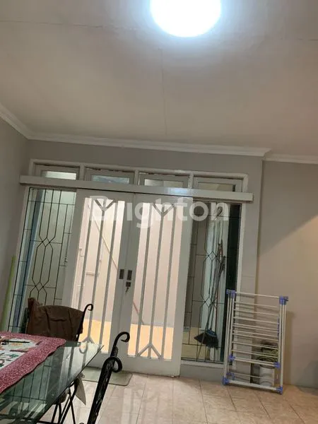 image RUMAH DISEWAKAN DI PURI INDAH (1)