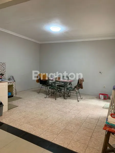 image RUMAH DISEWAKAN DI PURI INDAH (2)