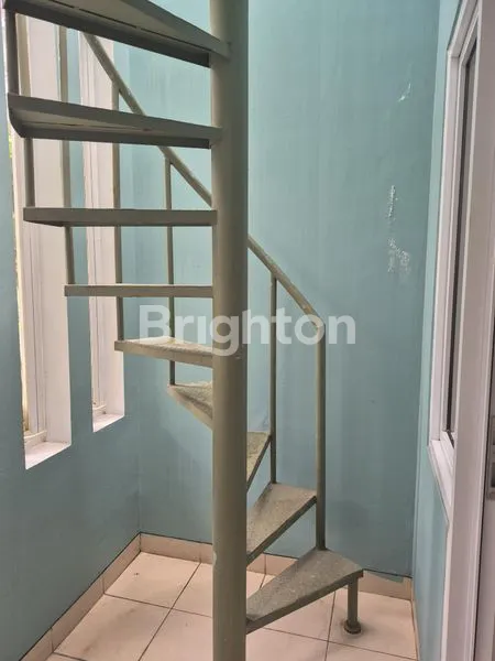 image RUMAH BARU CANTIK SIAP HUNI OMAHA VILLAGE GADING SERPONG (7)