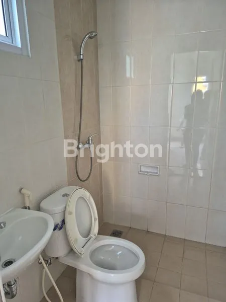 image RUMAH BARU CANTIK SIAP HUNI OMAHA VILLAGE GADING SERPONG (6)