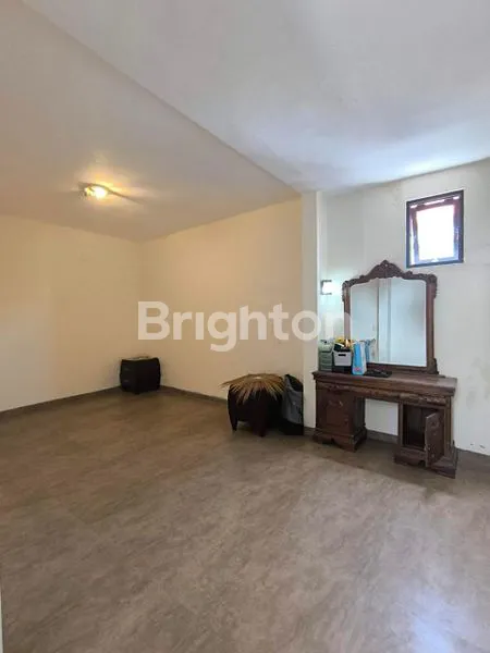 image RUMAH DENGAN VIEW SAWAH YANG INDAH DAN AKSES MUDAH KE FASILITAS UMUM (2)