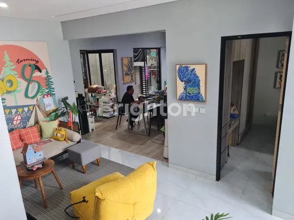 image RUMAH 2 LANTAI DI BINTARO SEK 9 DIJUAL (4)