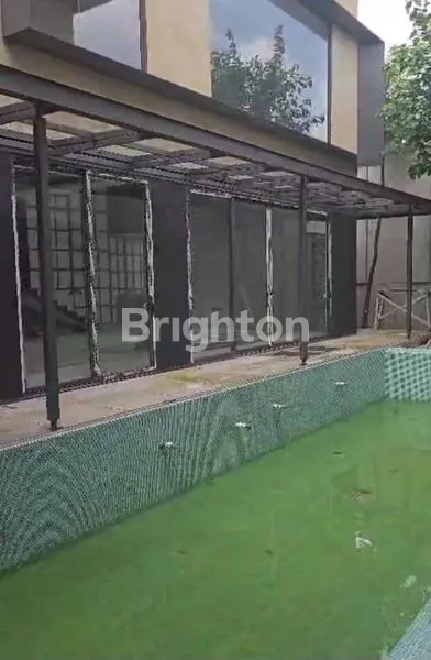 image RUMAH MEWAH 2 LANTAI DENGAN VIEW YANG INDAH DI CITRASUN SEMARANG (6)