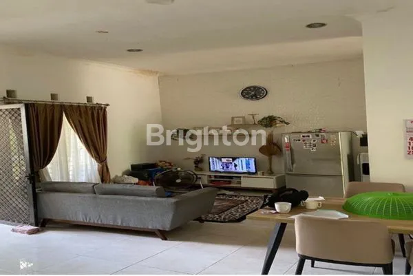 image WUIH WUIH RUMAH SEBAGUS INI MURAH LO (3)