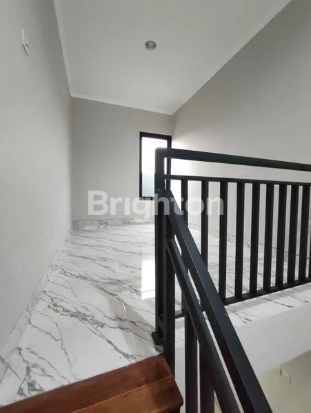 image RUMAH TERSISA HANYA 5 UNIT ESTETIK DAN MEPET JUANDA (7)