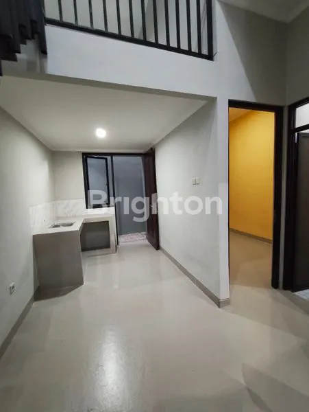 image RUMAH TERSISA HANYA 5 UNIT ESTETIK DAN MEPET JUANDA (8)