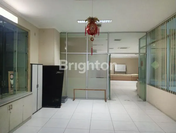 image UNIT KANTOR DI TANAH ABANG SUPER STRATEGIS (3)