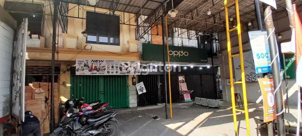 image DI JALAN KENJERAN DOUBLE WAY 2 RUKO GANDENG 3 LANTAI STRATEGIS AREA RAMAI, PADAT PENDUDUK DEKAT PASAR KAPASAN ITC MEGA GROSIR PASAR ATOM SURAMADU PASAR KAPAS KRAMPUNG RSUD DR SUWANDI  (1)