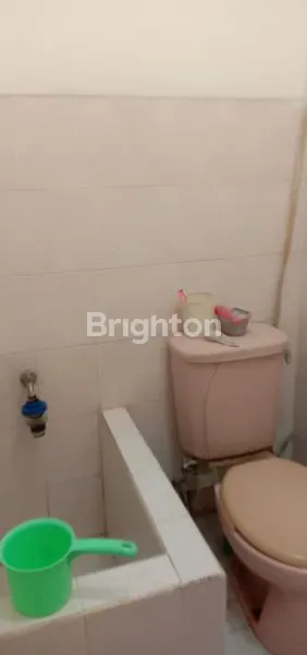 image RUMAH 2 LANTAI SIAP HUNI LOKASI JELAMBAR JAKARTA BARAT (7)