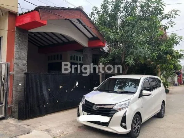 image RUMAH STRATEGIS 2 LANTAI WISMA ASRI 1 KOTA BEKASI DEKAT SUMMARECON BEKASI (1)