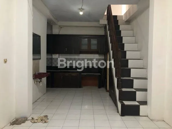 image RUMAH STRATEGIS 2 LANTAI WISMA ASRI 1 KOTA BEKASI DEKAT SUMMARECON BEKASI (4)
