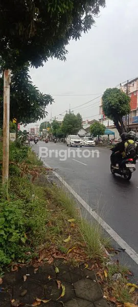 image RUKO SIAP PAKAI LOKASI STRATEGIS PINGGIR JALAN KUSUMANEGARA  (4)