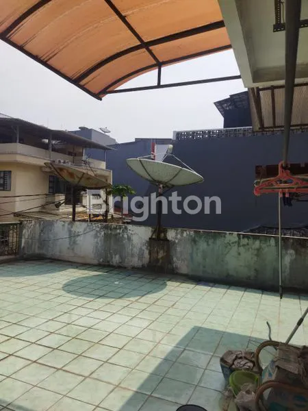 image RUMAH 2 LANTAI MUARA KARANG UKURAN 8 (5)